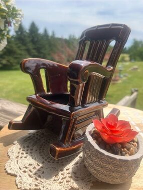 Vintage McCoy Brown Glazed
Rocking Chair Pottery Planter